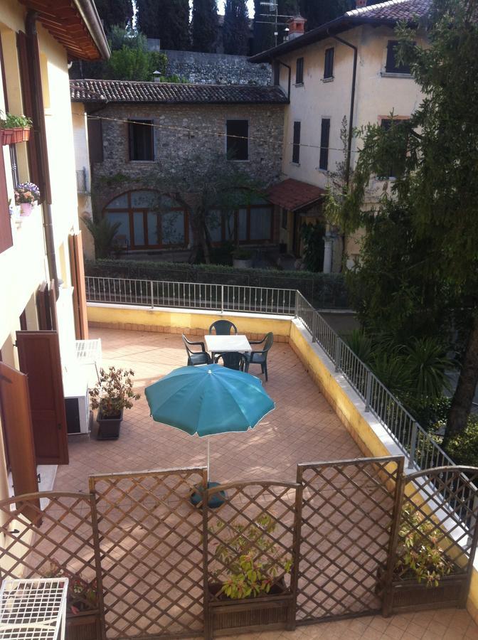 Borgo Antico Apartment San Felice del Benaco Luaran gambar
