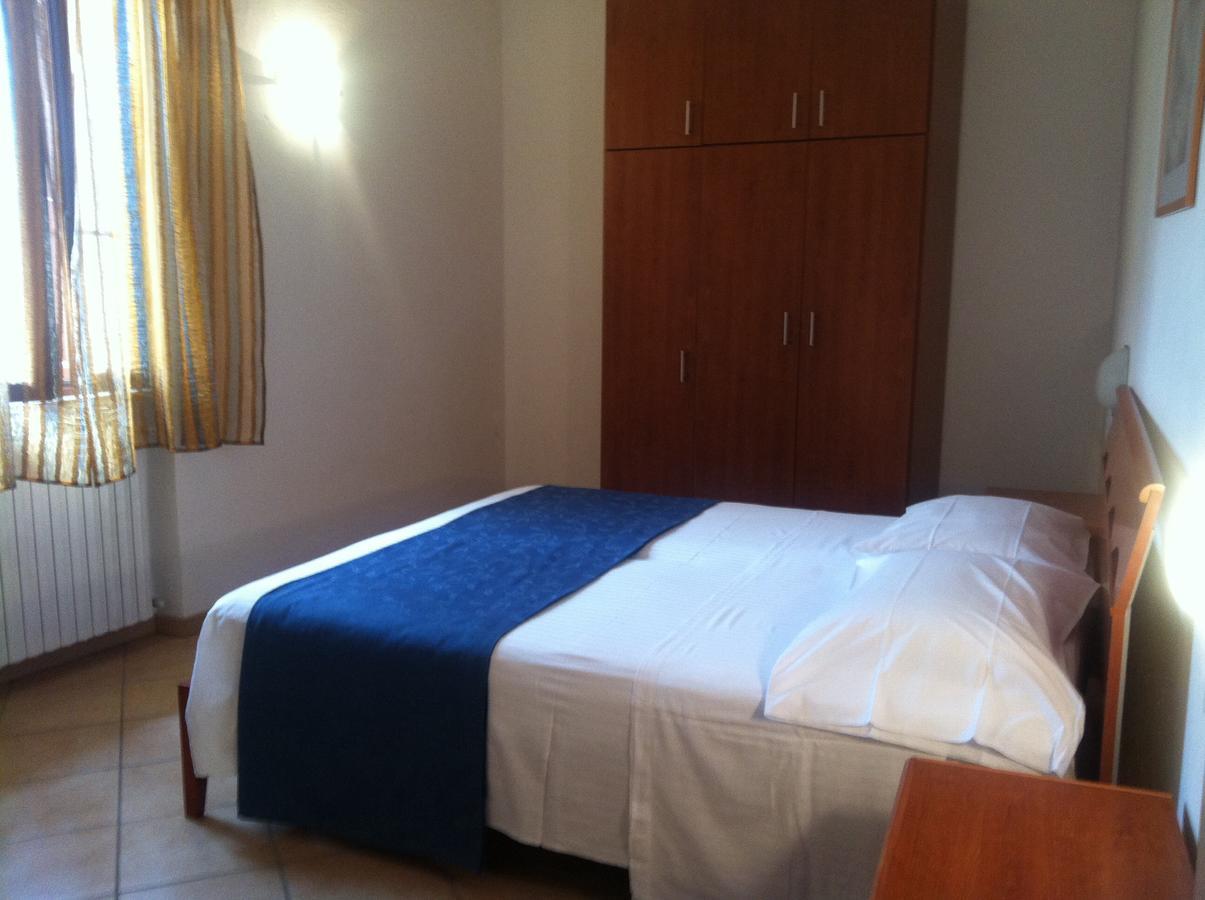 Borgo Antico Apartment San Felice del Benaco Luaran gambar